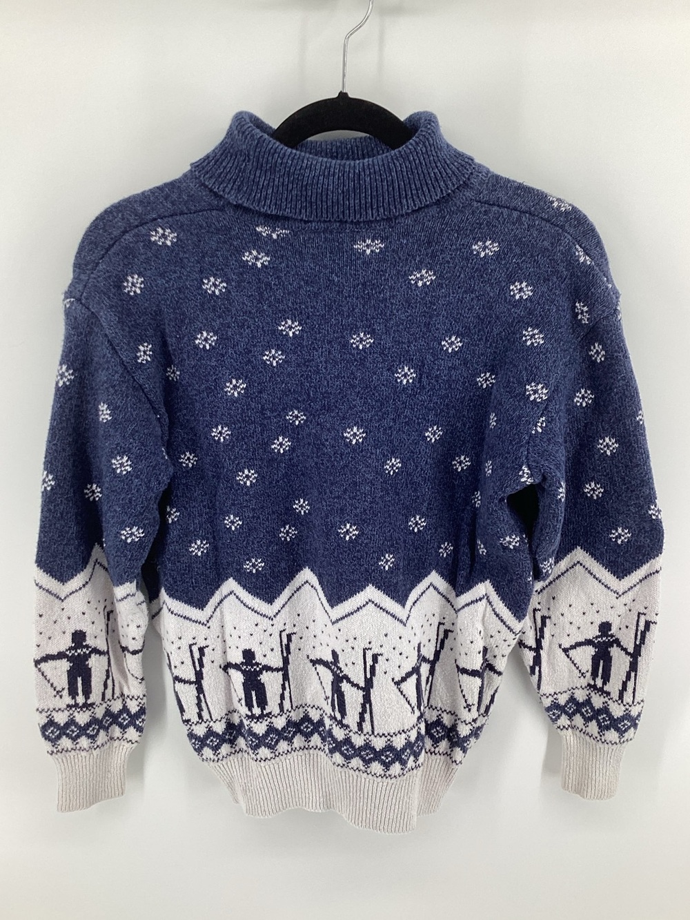 Parkhurst Navy and White Ski Motif Turtleneck Sweater
